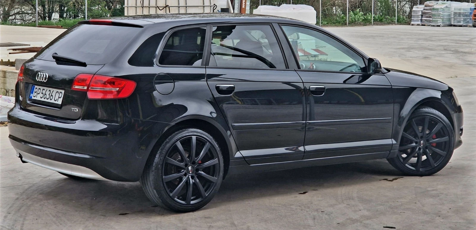 Audi A3 1.6TDI Sportback - изображение 2