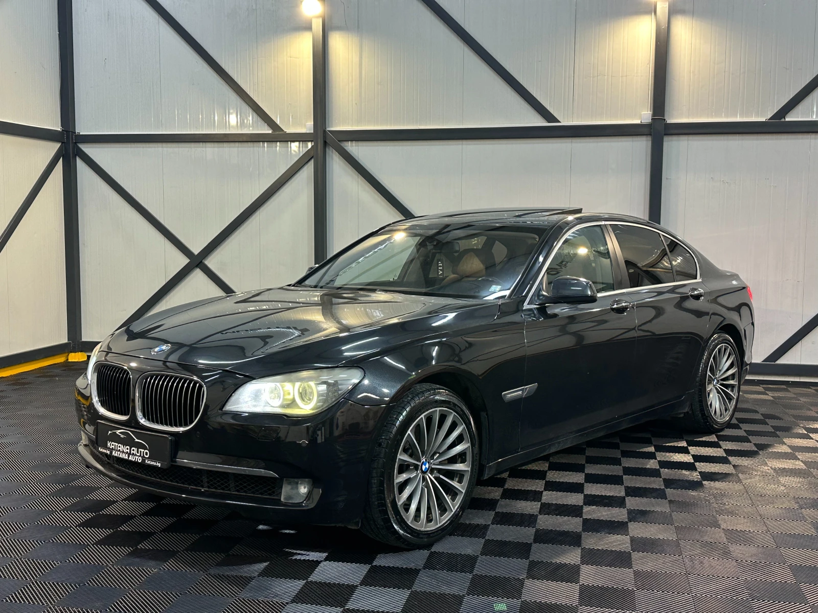 BMW 730 d* Дистроник* Вакум* Head-up* 
