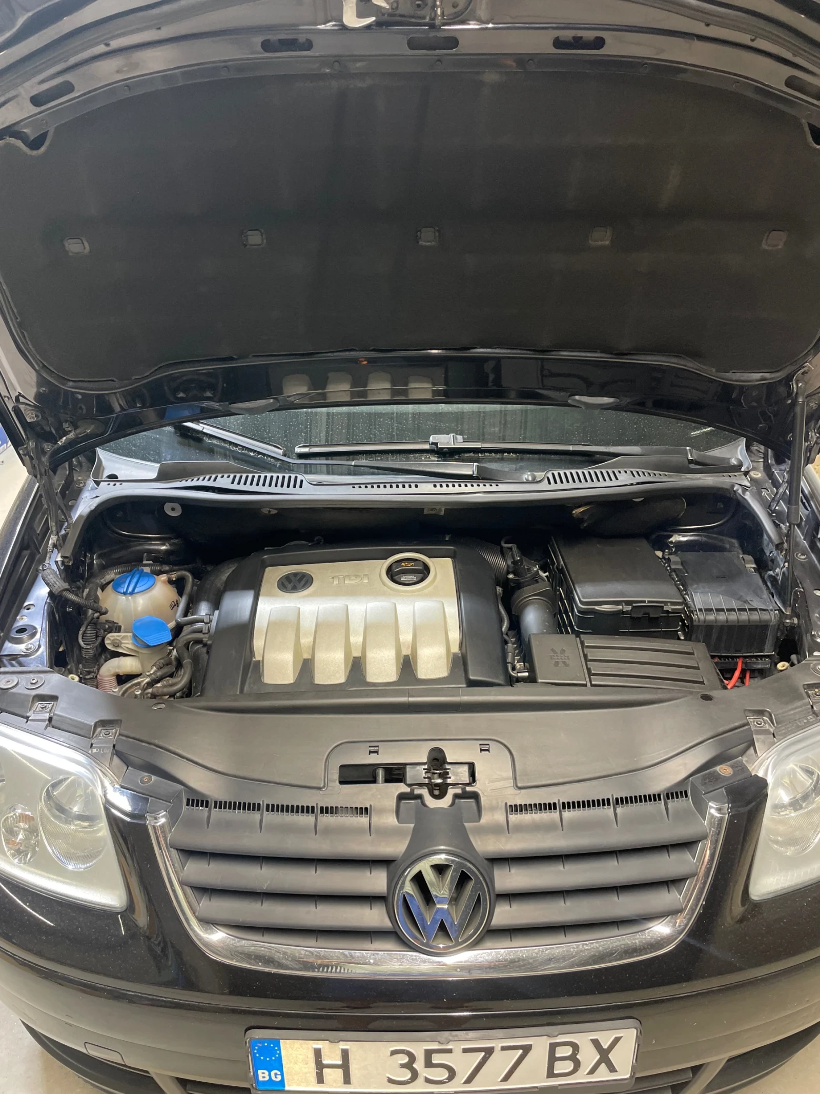 VW Touran 1.9 TDI - изображение 8