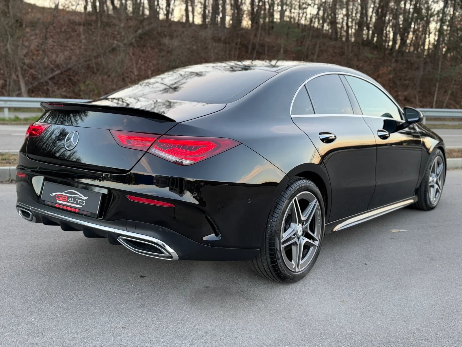 Mercedes-Benz CLA 180 * AMG LINE* AMBIENT*  - изображение 6