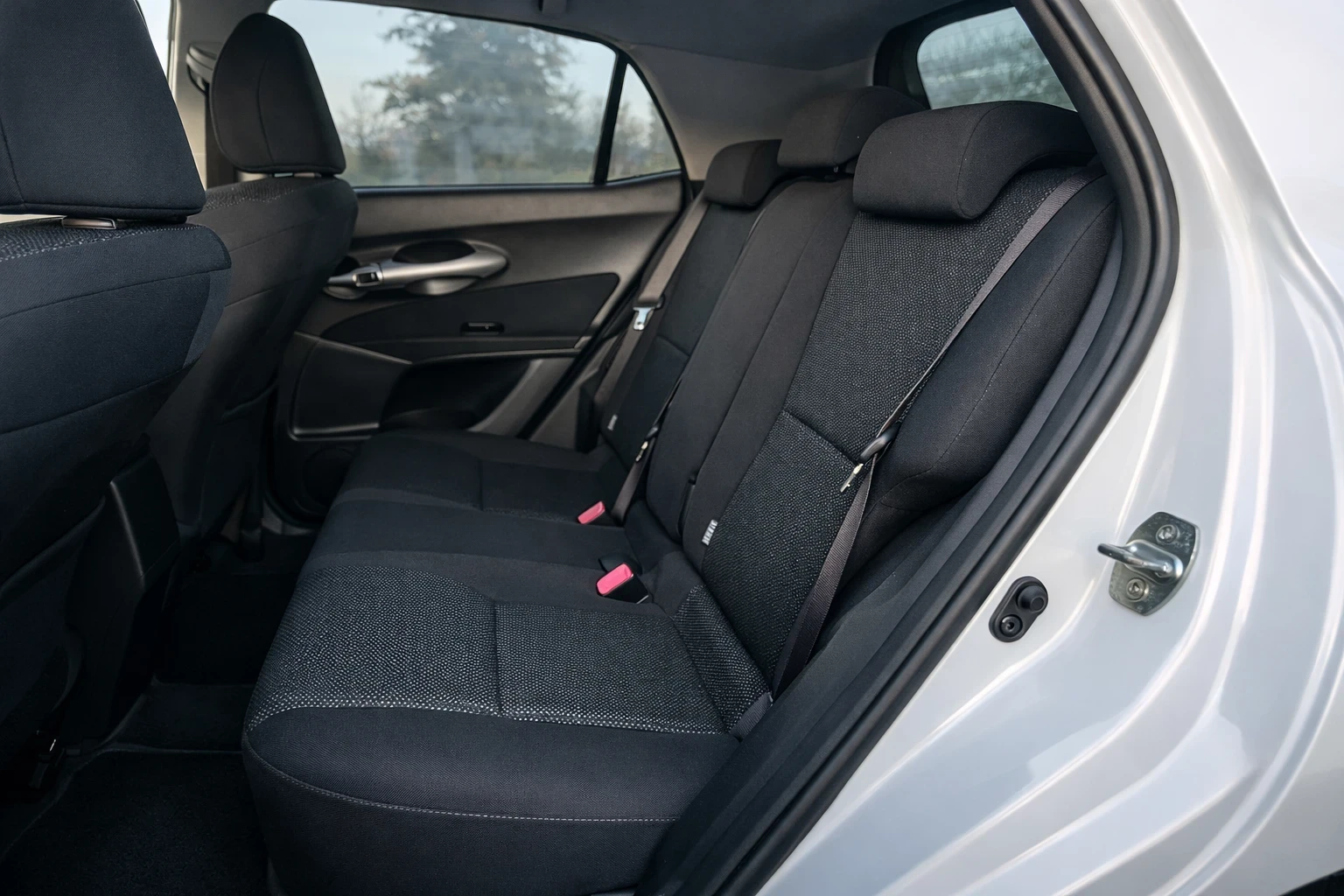 Toyota Auris 1.8 ������ �������  | Mobile.bg � ����������� 12