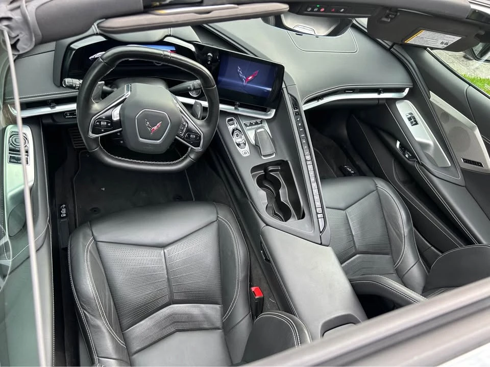 Chevrolet Corvette * CARFAX * c8 2LT Z51* Фиксирана цена! - изображение 5