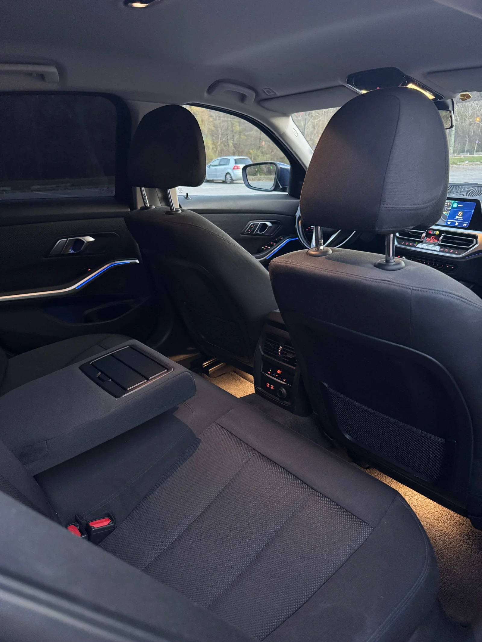 BMW 320 СМЕНЕНИ ВЕРИГИ, ТОП, снимка 11 - Автомобили и джипове - 53651483