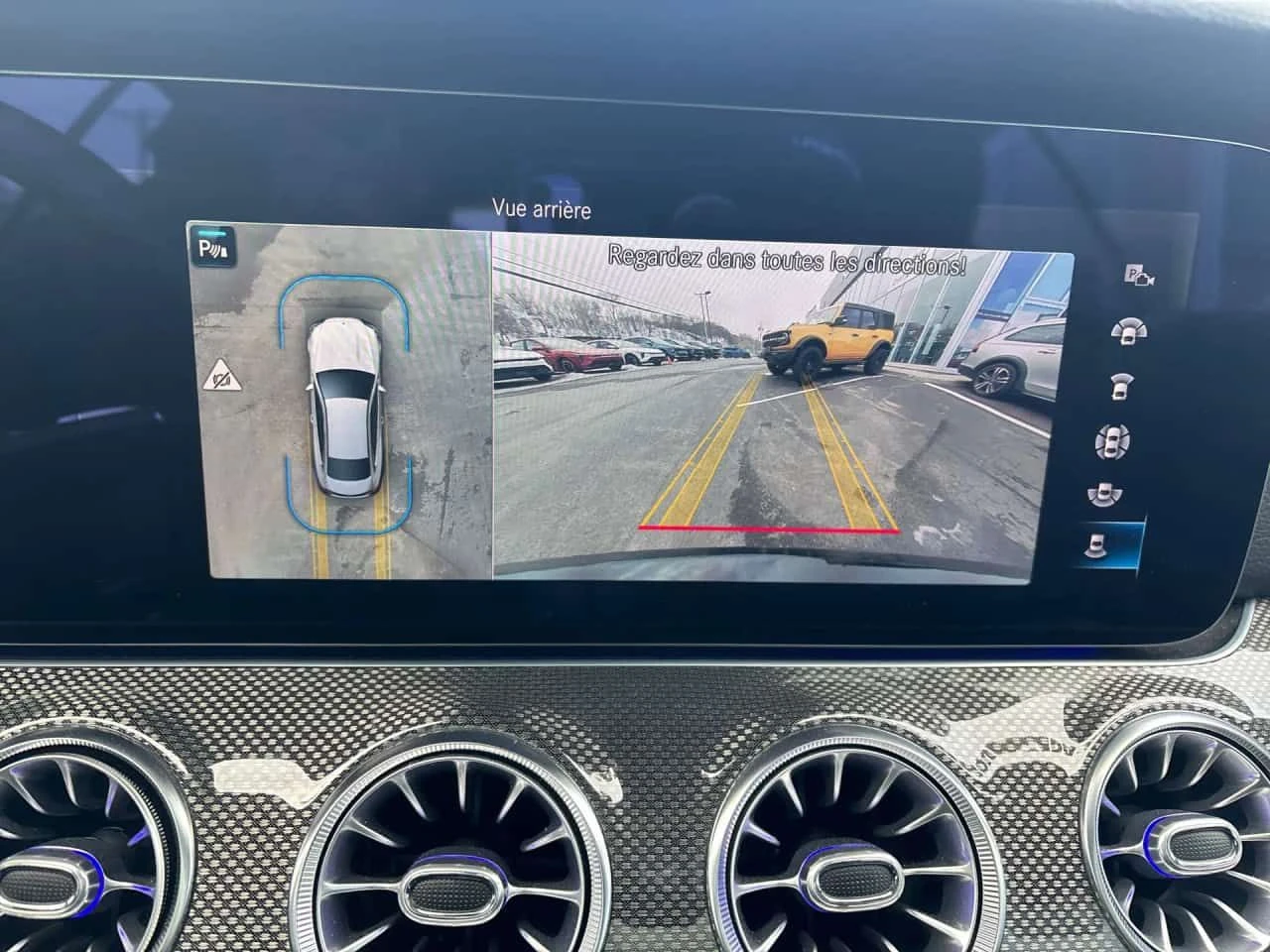 Mercedes-Benz E 53 AMG * 4MATIC * ДИСТРОНИК * 360 * ОБДУХВАНЕ * ПАМЕТ, снимка 14 - Автомобили и джипове - 53891815