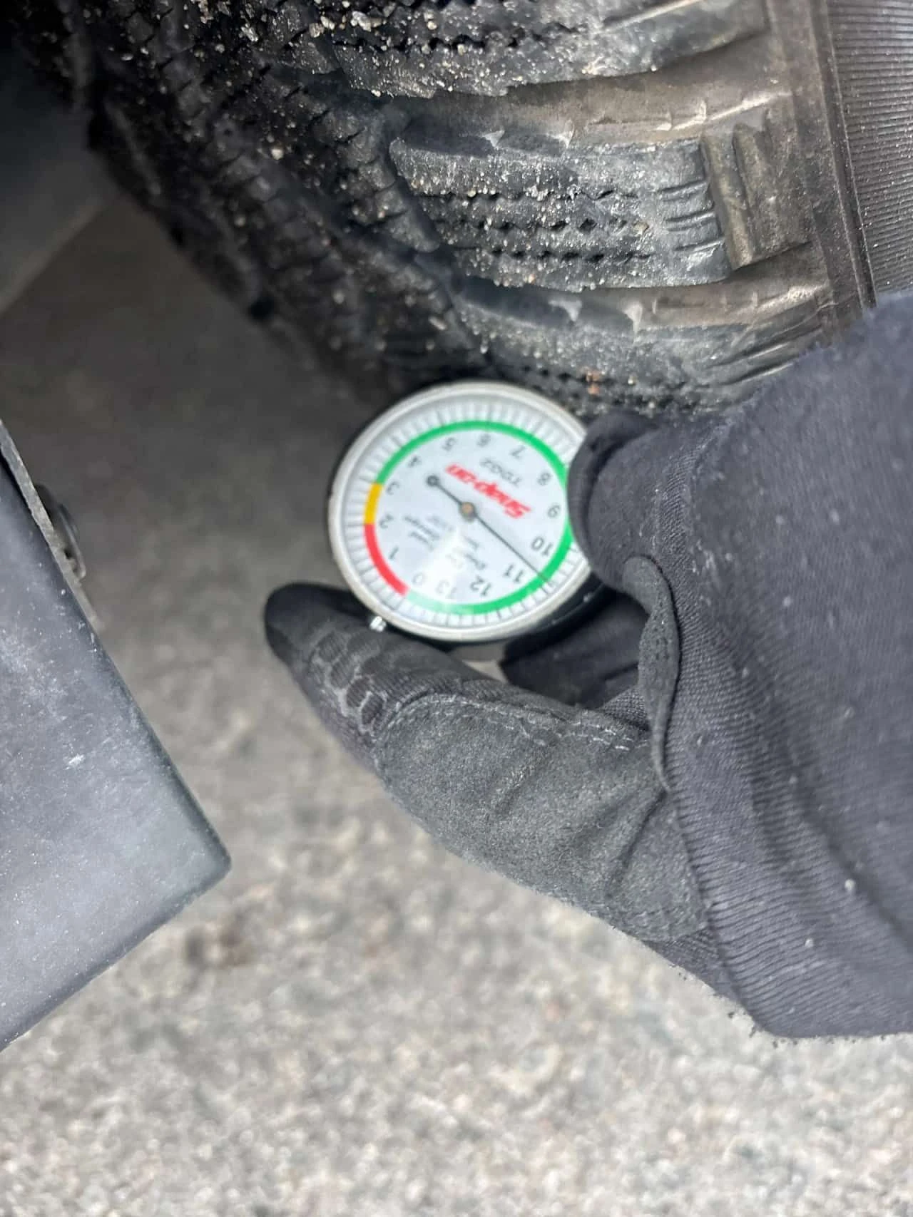 Mercedes-Benz E 53 AMG * 4MATIC * ДИСТРОНИК * 360 * ОБДУХВАНЕ * ПАМЕТ, снимка 10 - Автомобили и джипове - 53891815