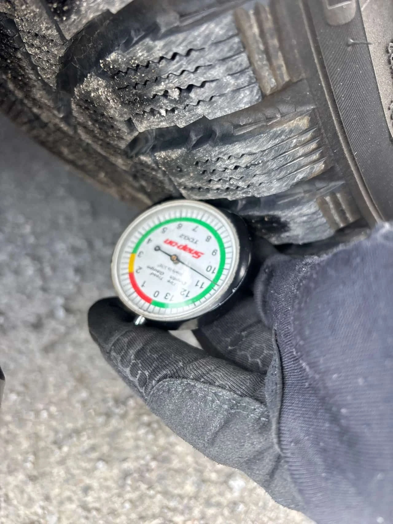 Mercedes-Benz E 53 AMG * 4MATIC * ДИСТРОНИК * 360 * ОБДУХВАНЕ * ПАМЕТ, снимка 13 - Автомобили и джипове - 53891815