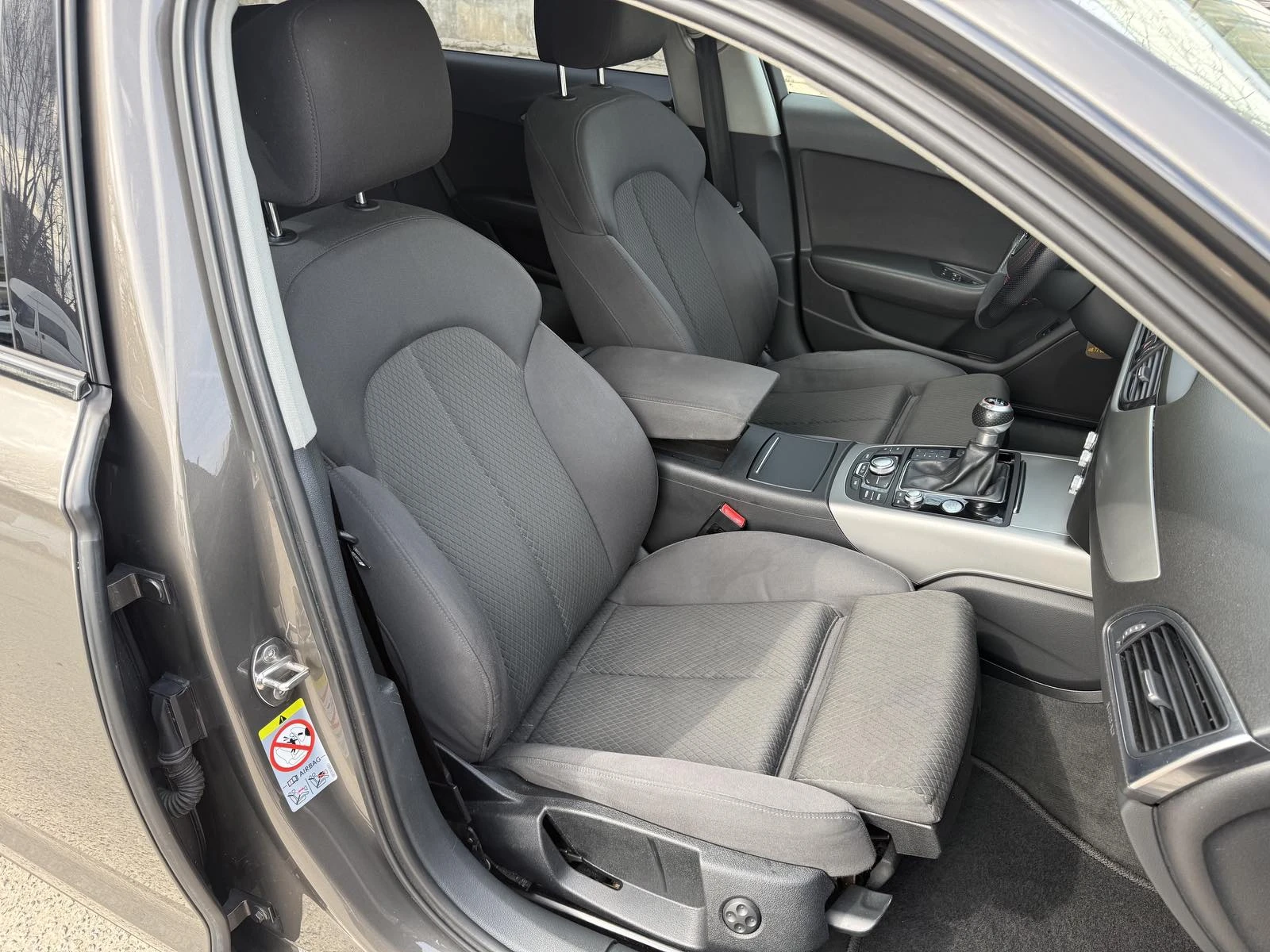 Audi A6 2.0 TDI Avant, снимка 12 - Автомобили и джипове - 53986897