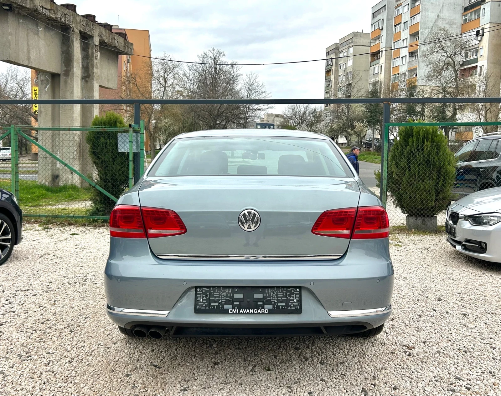VW Passat 2.0 TDI DSG, снимка 5 - Автомобили и джипове - 54032269