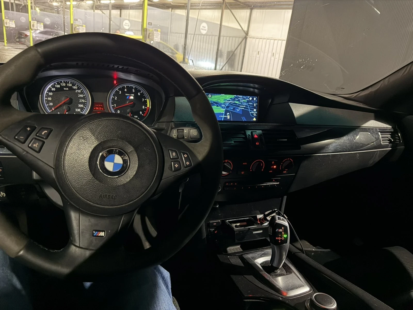 BMW 525, снимка 8 - Автомобили и джипове - 54206768