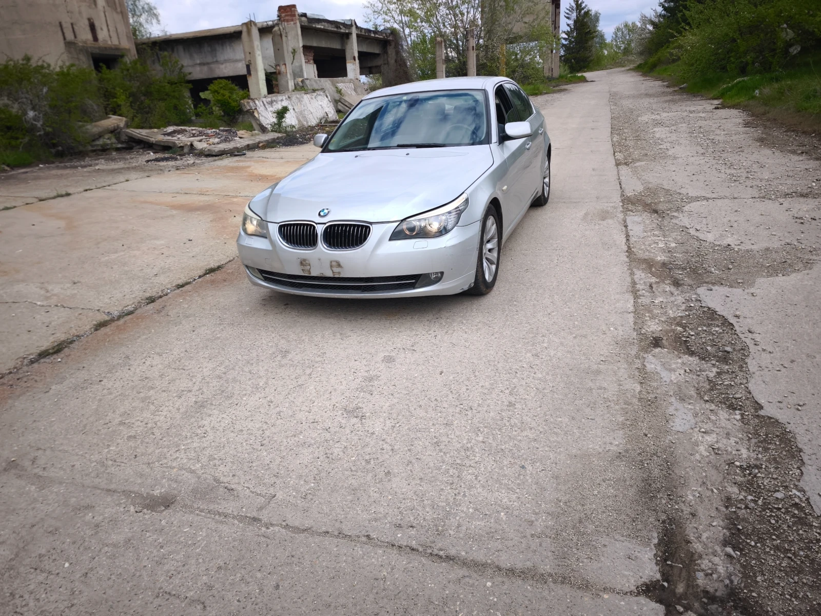 BMW 530, снимка 13 - Автомобили и джипове - 54383533