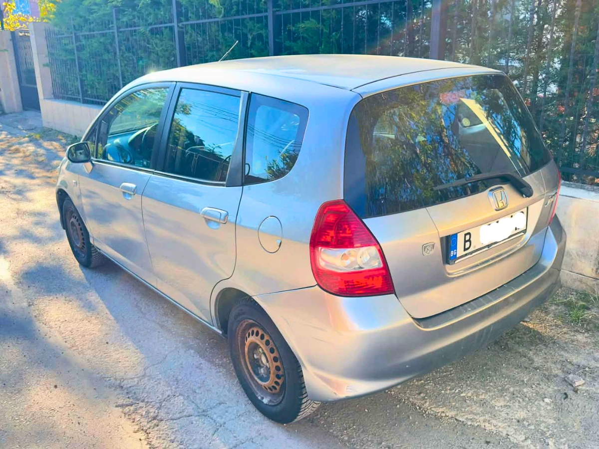 Honda Jazz, снимка 2 - Автомобили и джипове - 54510541