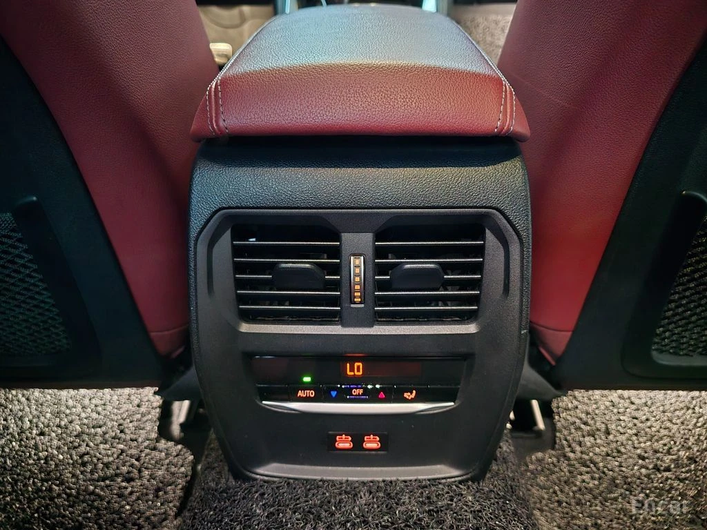 BMW 420 i M-Sport* HARMAN KARDON* HEAD-UP* 360 CAM* PANO* , снимка 14 - Автомобили и джипове - 54632410