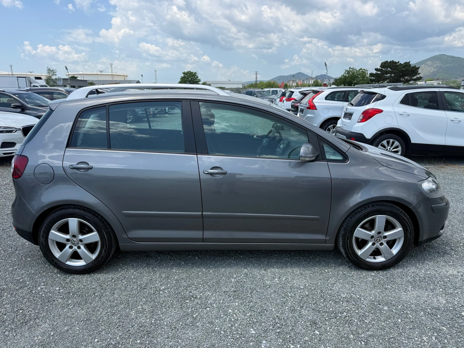 VW Golf (KATO НОВА), снимка 4 - Автомобили и джипове - 54632307