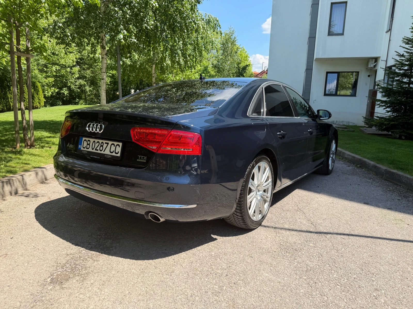 Audi A8 4.2tdi LED, снимка 7 - Автомобили и джипове - 54678035