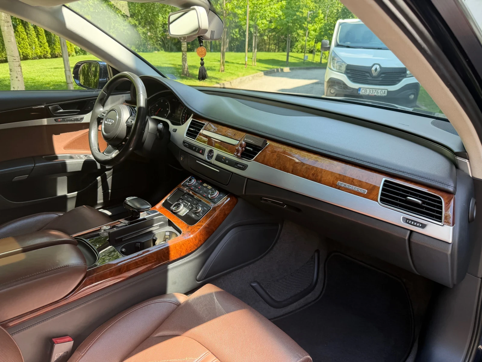 Audi A8 4.2tdi LED, снимка 10 - Автомобили и джипове - 54678035