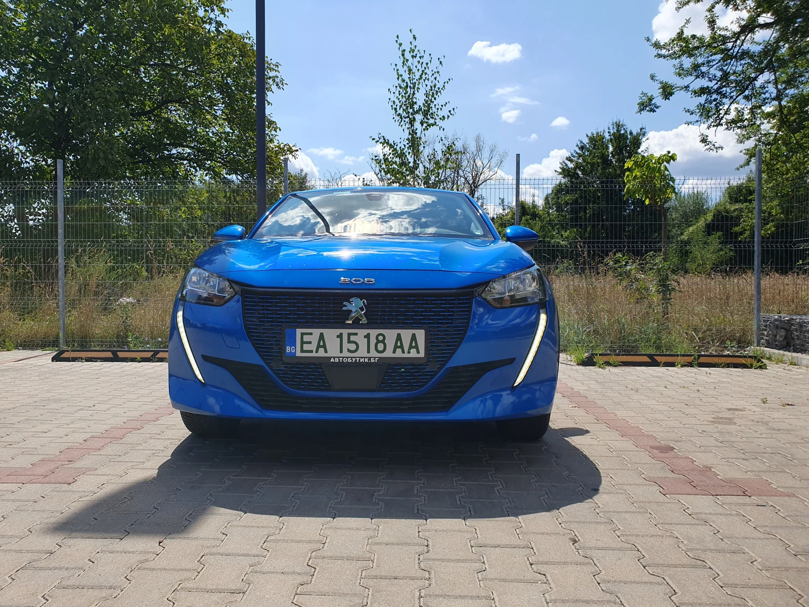 Peugeot 208 Active, снимка 3 - Автомобили и джипове - 54740145