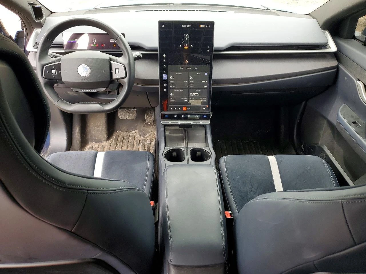 Fisker Ocean ONE| 360| ПОДГРЕВ| ALCANTARA, снимка 8 - Автомобили и джипове - 54740256