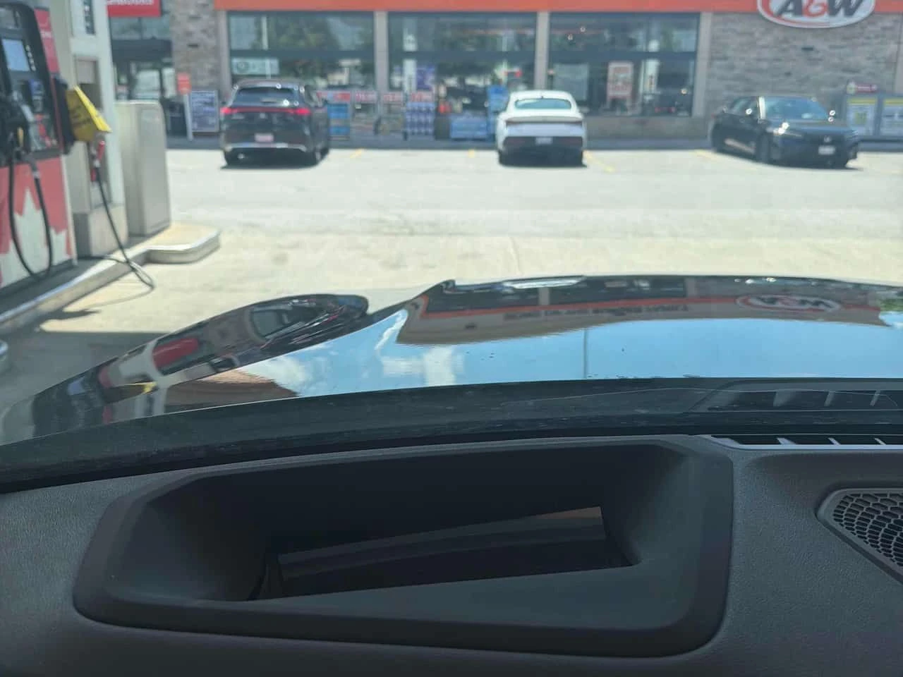 BMW 330 M Pack 360 HUD xDrive  CARFAX, снимка 12 - Автомобили и джипове - 54954695