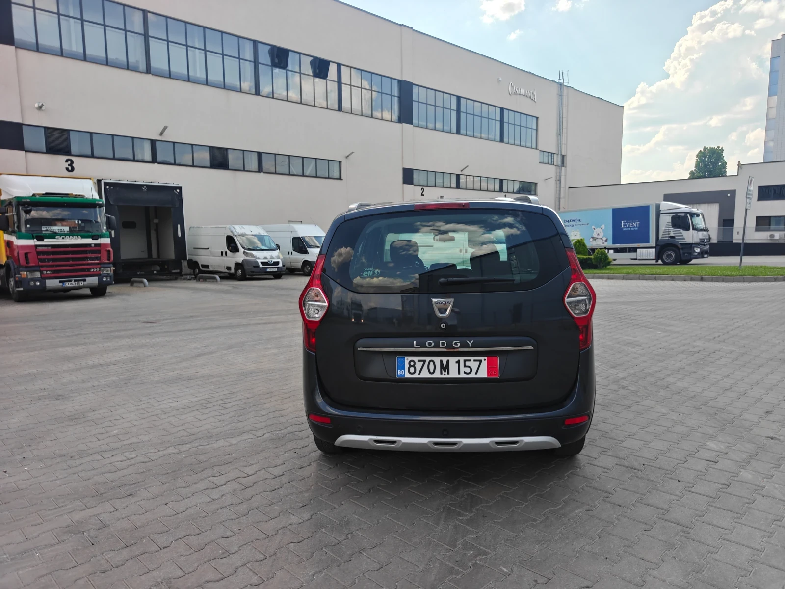 Dacia Lodgy  Stepway  1.3 Tce 130 hp 7 seats, снимка 5 - Автомобили и джипове - 55578838
