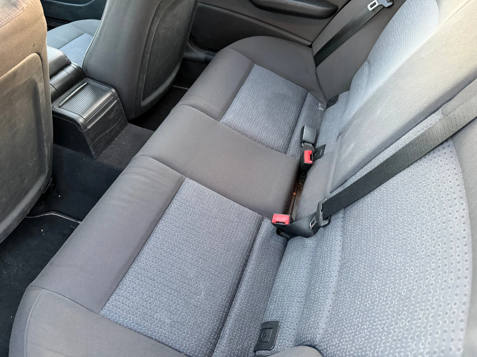 BMW 320 2.0d Автомат 150к.с. Клима, снимка 6 - Автомобили и джипове - 55647501