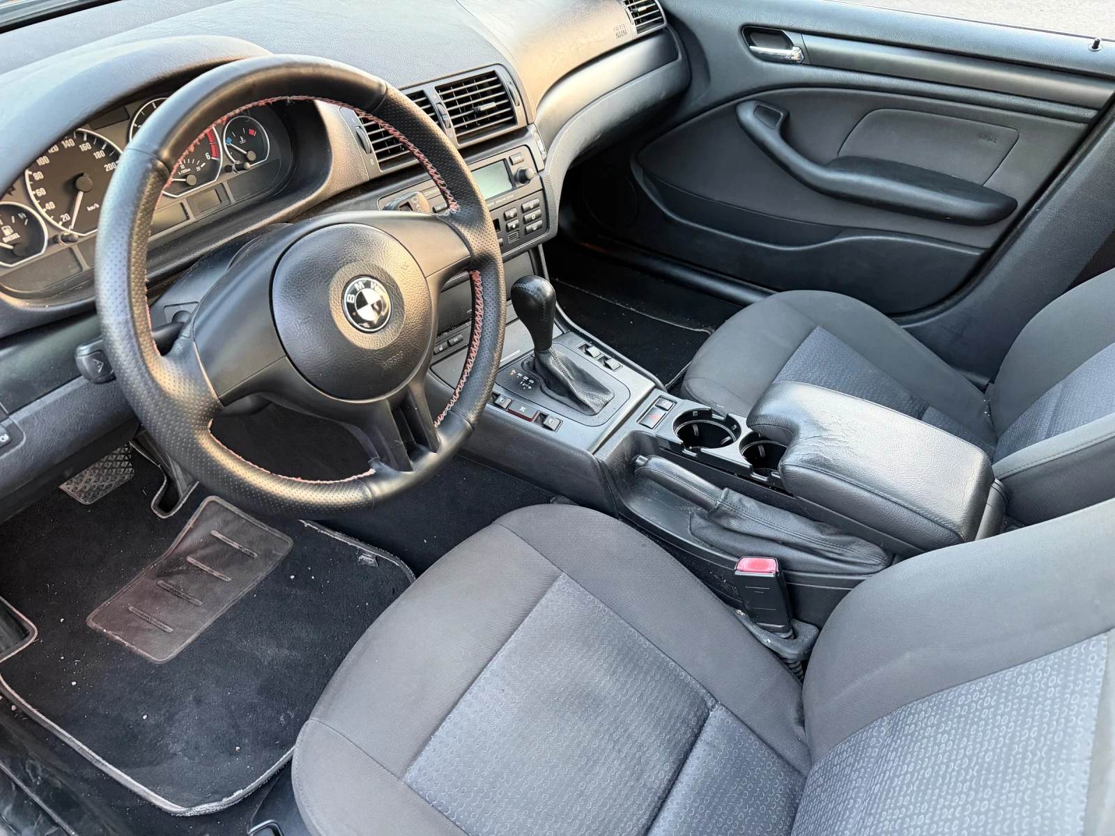 BMW 320 2.0d Автомат 150к.с. Клима, снимка 5 - Автомобили и джипове - 55647501