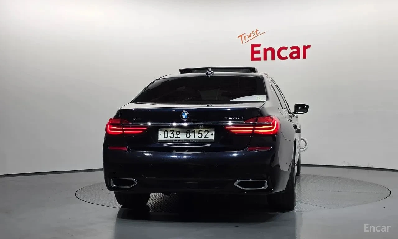 BMW 740 Li xDrive M Sport/МАСАЖИ/ОБДУХ/360/ПАНОРАМА/ТВ/, снимка 4 - Автомобили и джипове - 56102848