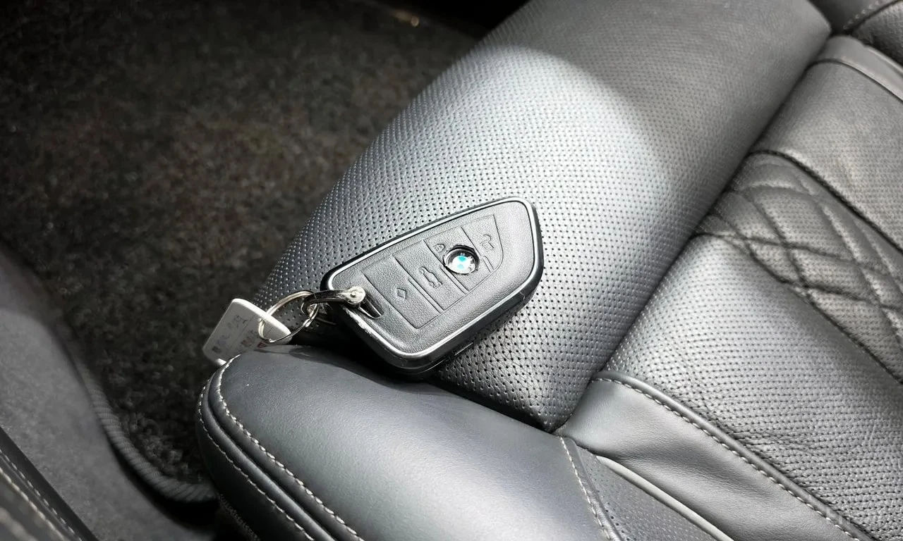 BMW 740 Li xDrive M Sport/МАСАЖИ/ОБДУХ/360/ПАНОРАМА/ТВ/, снимка 16 - Автомобили и джипове - 56102848