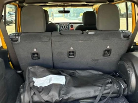 Jeep Wrangler Sahara  CARFAX, снимка 13