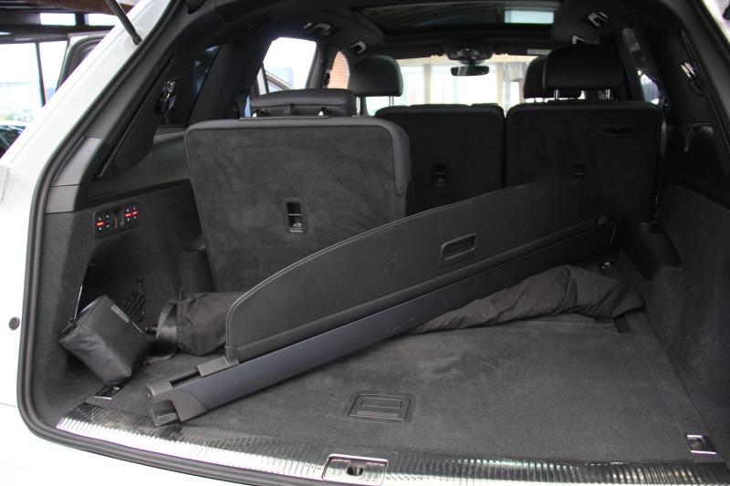 Audi Q7  5г Гаранция/55TFSI/Virtual/Panorama/Kamera/6+1, снимка 10 - Автомобили и джипове - 43391421