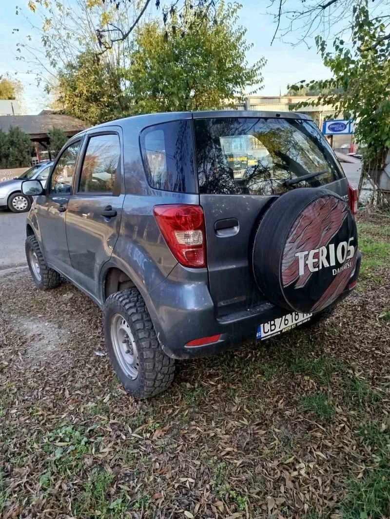 Daihatsu Terios, снимка 12 - Автомобили и джипове - 47752924