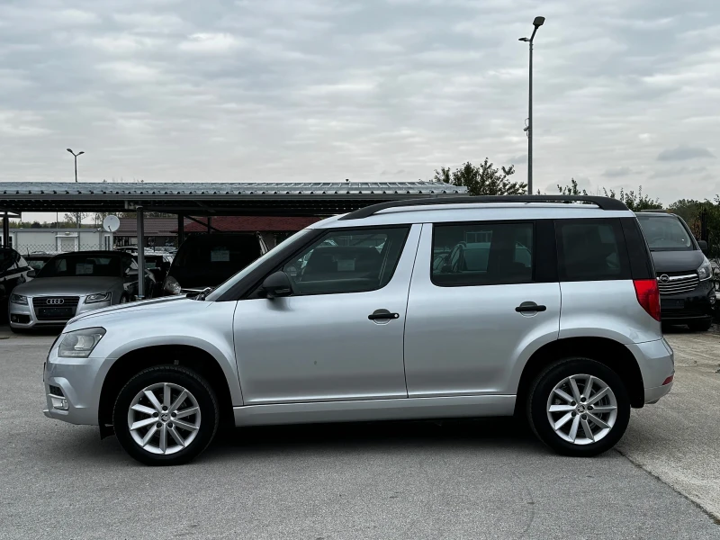 Skoda Yeti 1.6TDI GREENLINE ИТАЛИЯ, снимка 3 - Автомобили и джипове - 52056896