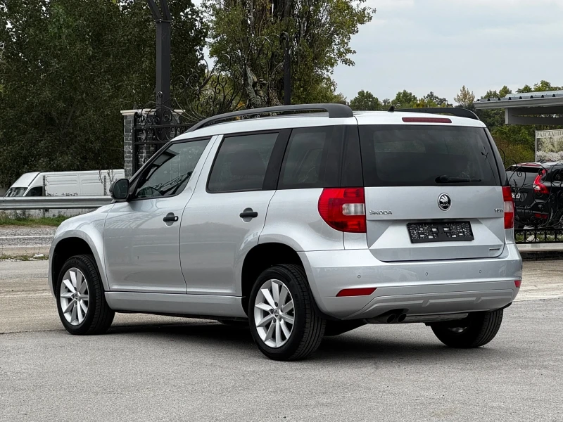 Skoda Yeti 1.6TDI GREENLINE ИТАЛИЯ, снимка 6 - Автомобили и джипове - 52056896