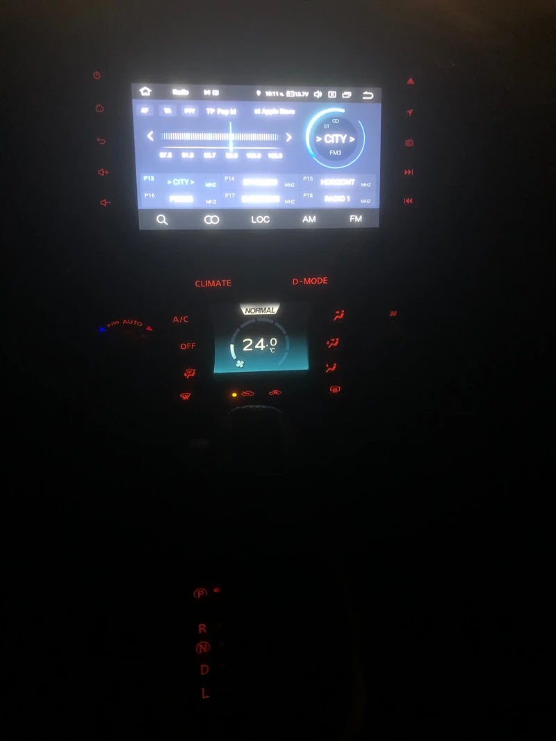 Nissan Juke, снимка 8 - Автомобили и джипове - 52416382