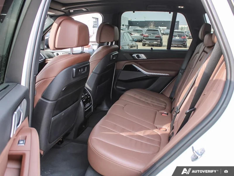 BMW X5 40i / M-PACK/ X-drive / Laser/ FULL MAX / В БГ ! , снимка 9 - Автомобили и джипове - 52484992