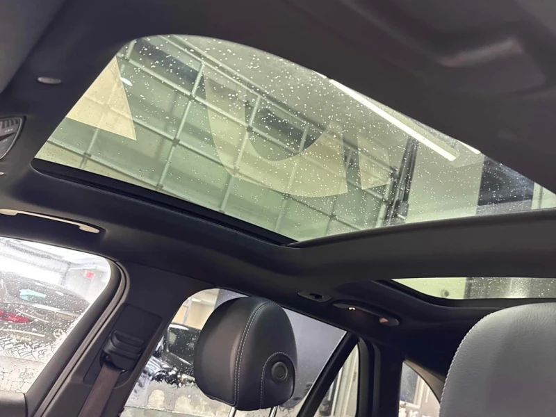 Mercedes-Benz GLC 300  CARFAX, снимка 11 - Автомобили и джипове - 53304277