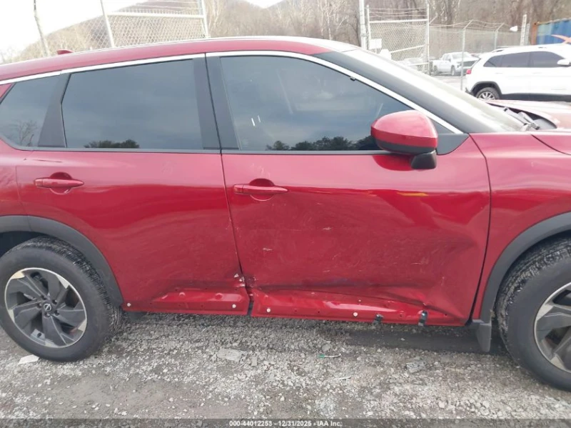 Nissan Rogue 1.5l Sv Fwd, снимка 6 - Автомобили и джипове - 53520503