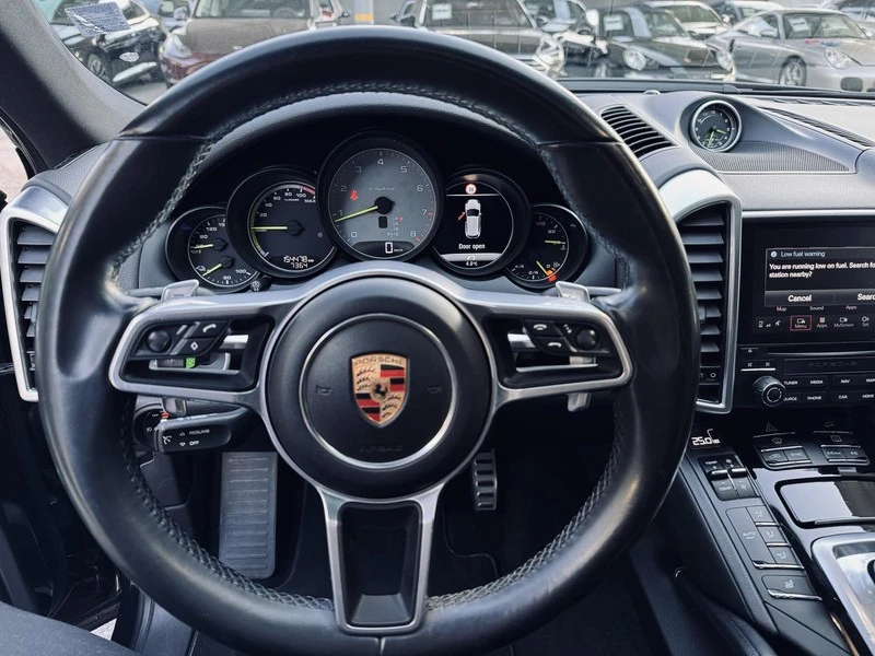 Porsche Cayenne S E Hybrid Platinum Edition - изображение 9
