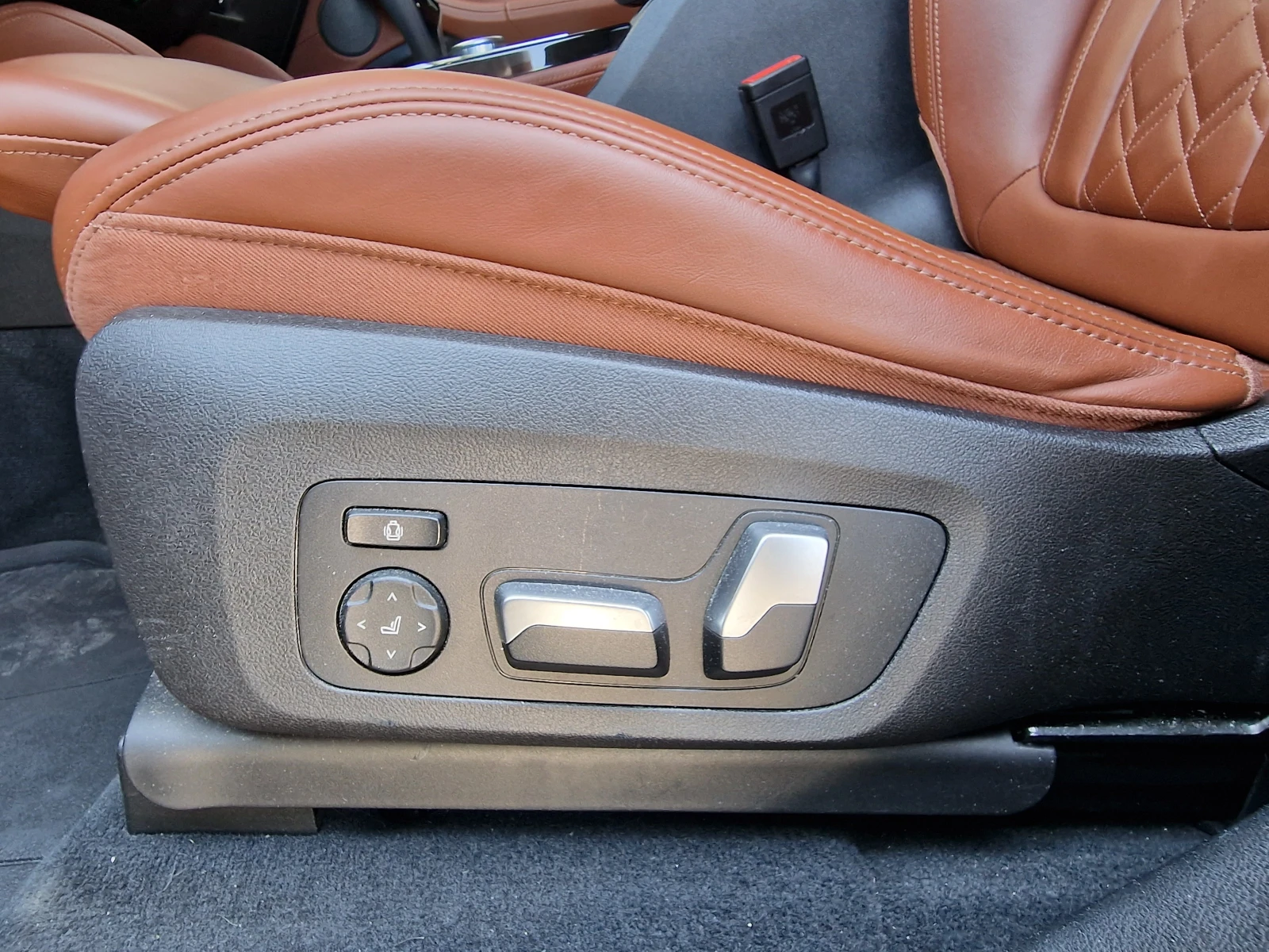 BMW X4 M 40d Individual, снимка 15 - Автомобили и джипове - 54170690