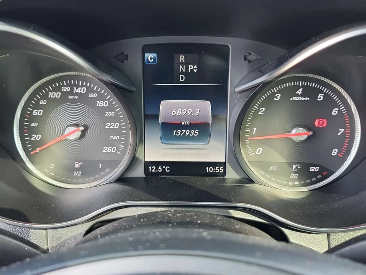 Mercedes-Benz GLC 300 * CARFAX * 2 КЛЮЧА * ПАНОРАМА * ПОДГРЕВИ * , снимка 9 - Автомобили и джипове - 54363951