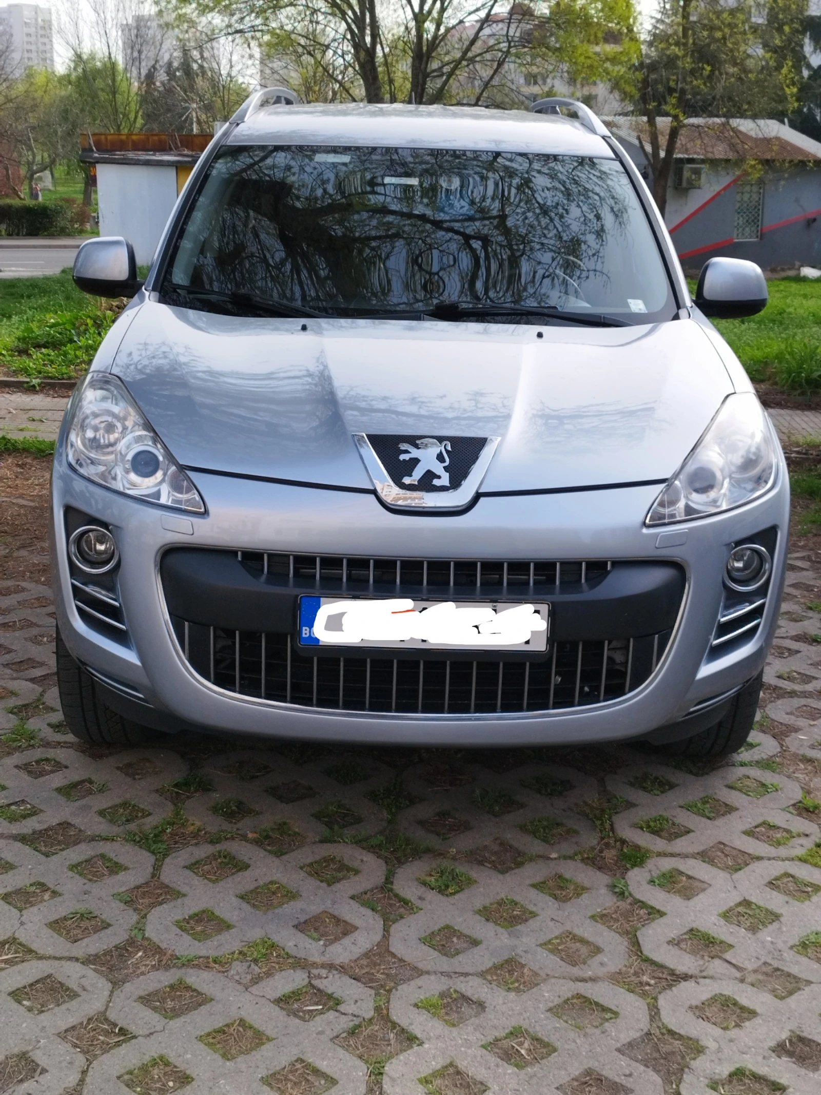 Peugeot 4007  SUV 6+ 1