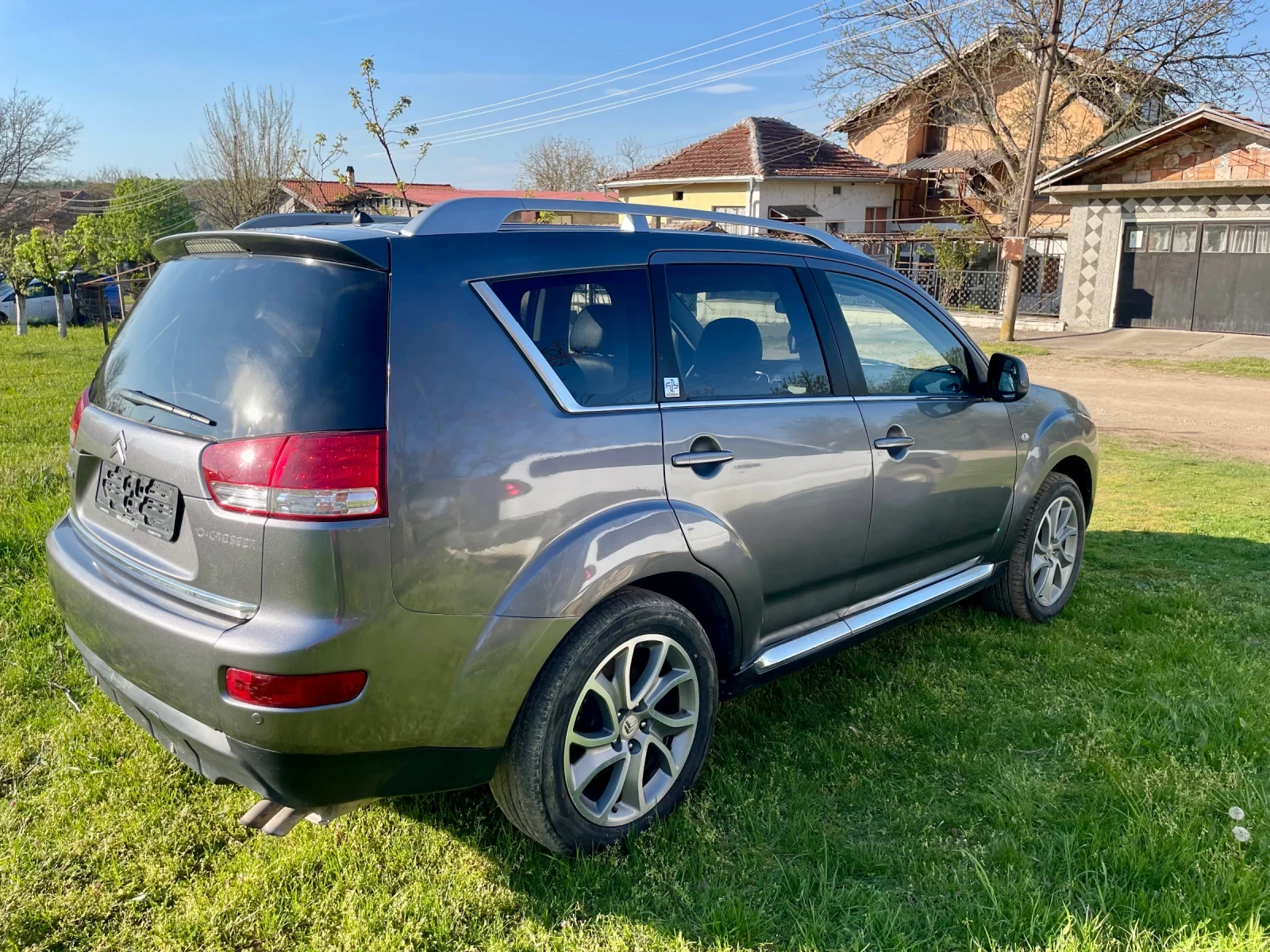 Citroen C-Crosser 2.2HDI, снимка 2 - Автомобили и джипове - 54585644