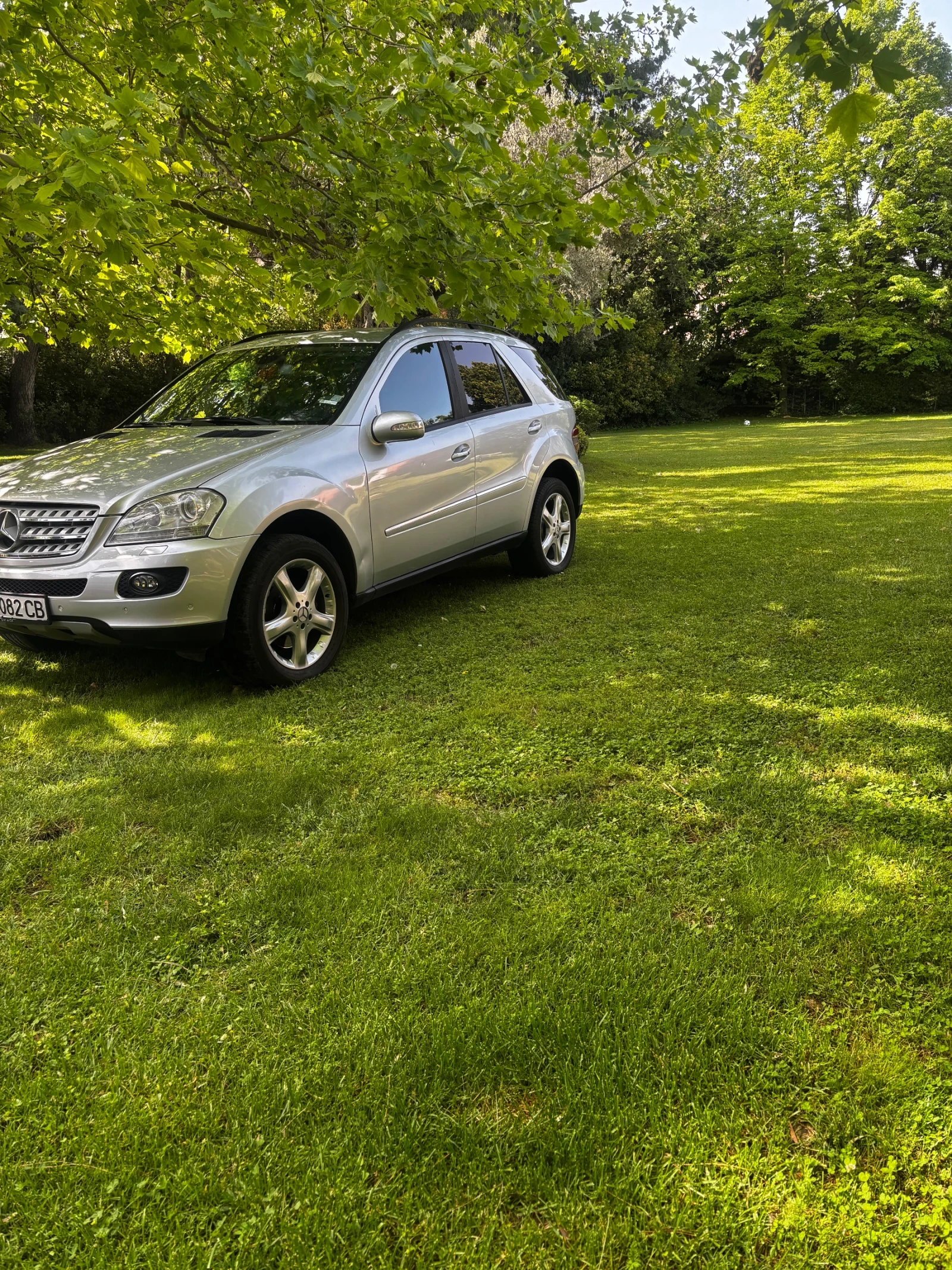 Mercedes-Benz ML 320, снимка 5 - Автомобили и джипове - 54794146