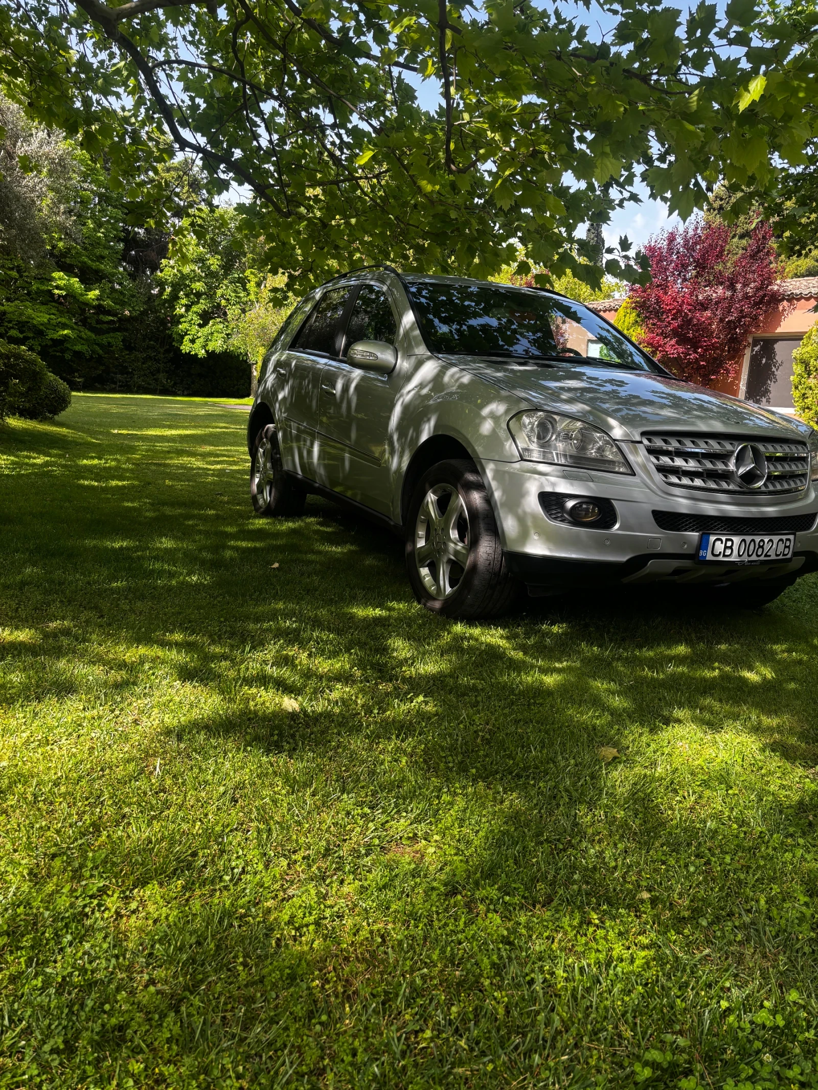 Mercedes-Benz ML 320, снимка 4 - Автомобили и джипове - 54794146