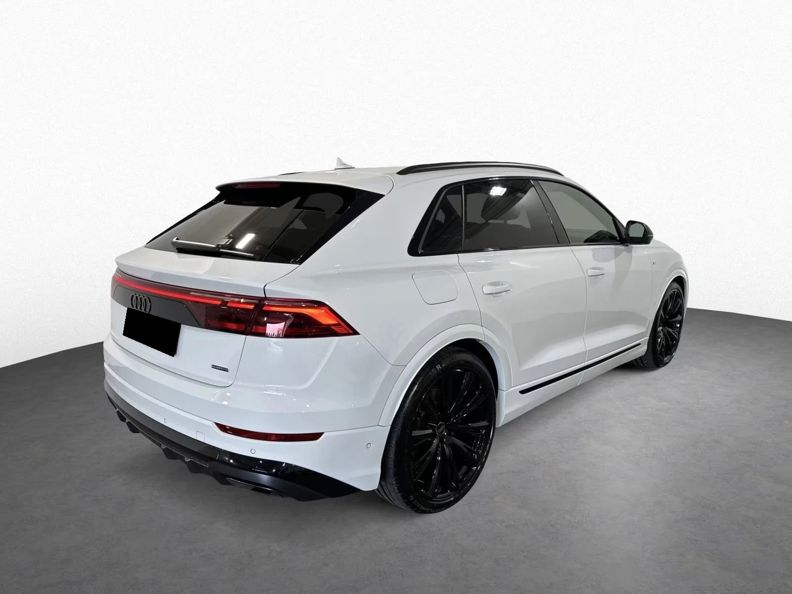 Audi Q8 55 TFSIe / S-LINE / B&O / PANO / HUD / MATRIX/ AIR, снимка 3 - Автомобили и джипове - 55207329