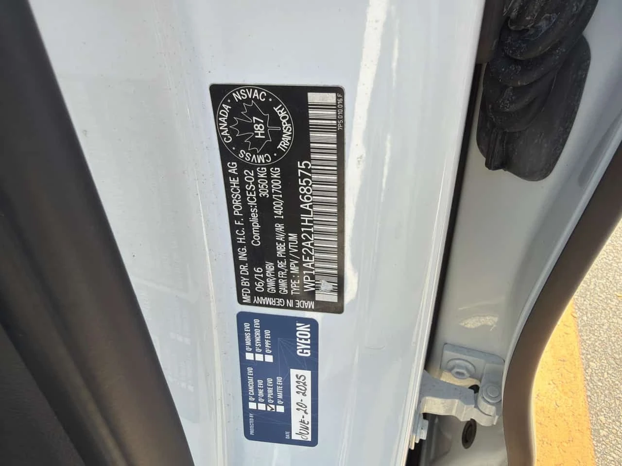 Porsche Cayenne S E Hybrid  CARFAX, снимка 11 - Автомобили и джипове - 55836083
