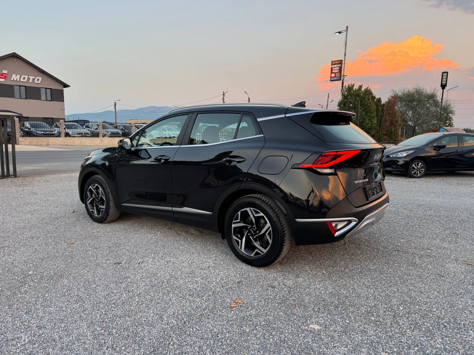 Kia Sportage 1.6d MildHybrid!! Digital cockpit!! Led!! , снимка 4 - Автомобили и джипове - 55867802