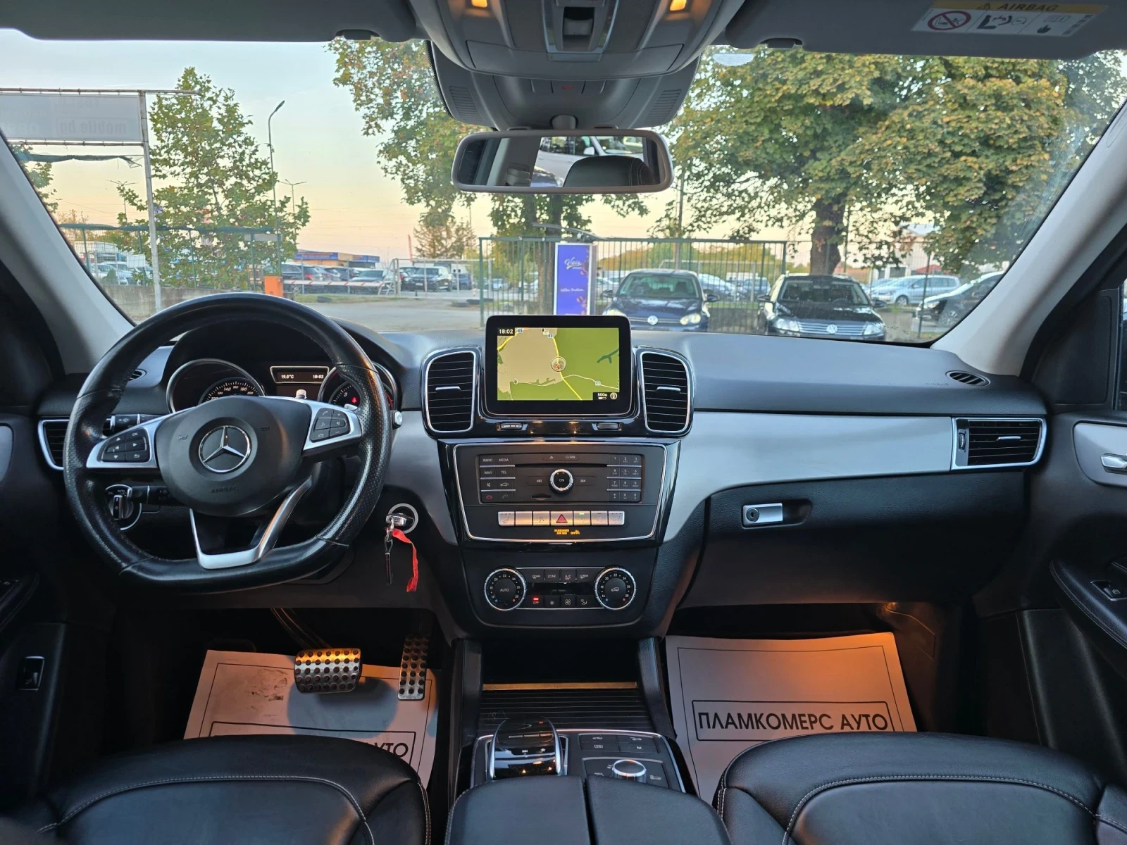 Mercedes-Benz GLE 350CDI-258kc/AMG/PANORAMA/360 -КАМЕРИ/ТОП, снимка 9 - Автомобили и джипове - 56600397