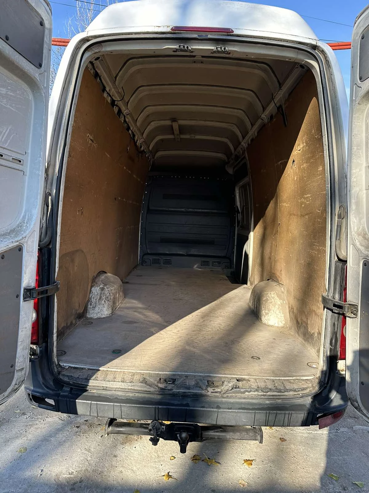 VW Crafter 2.5 TDI, L3H3 MAXI - изображение 6