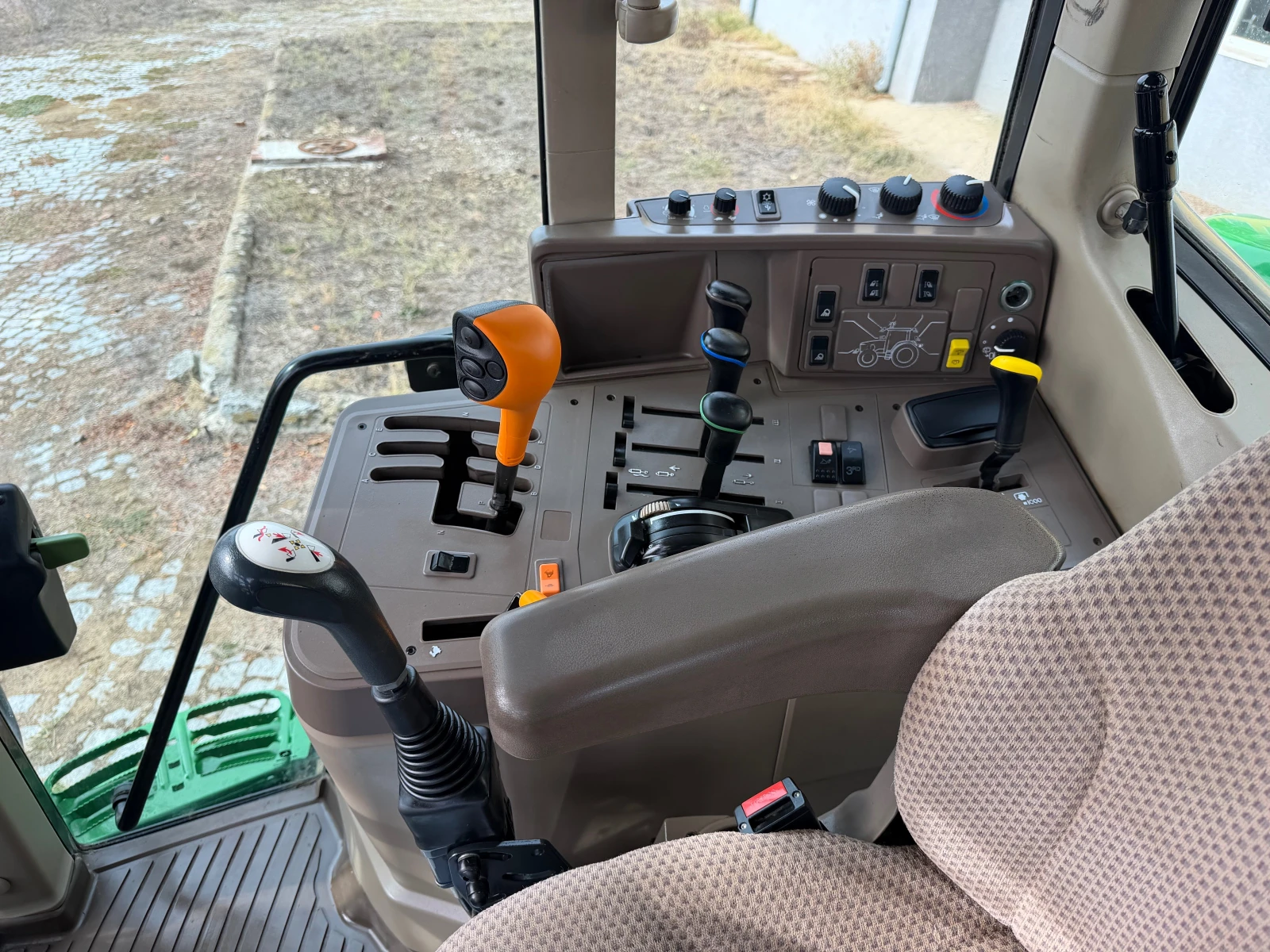 ������� John Deere 6115M POWER QUAD � ����� ������� ������ | Mobile.bg � ����������� 13