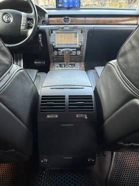 VW Phaeton 3.0 TDI 4 Motion Distronic, снимка 12